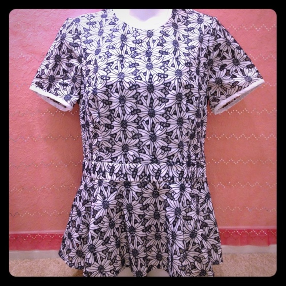 MK Michael Kors True Navy White Floral Peplum Top - Picture 1 of 3